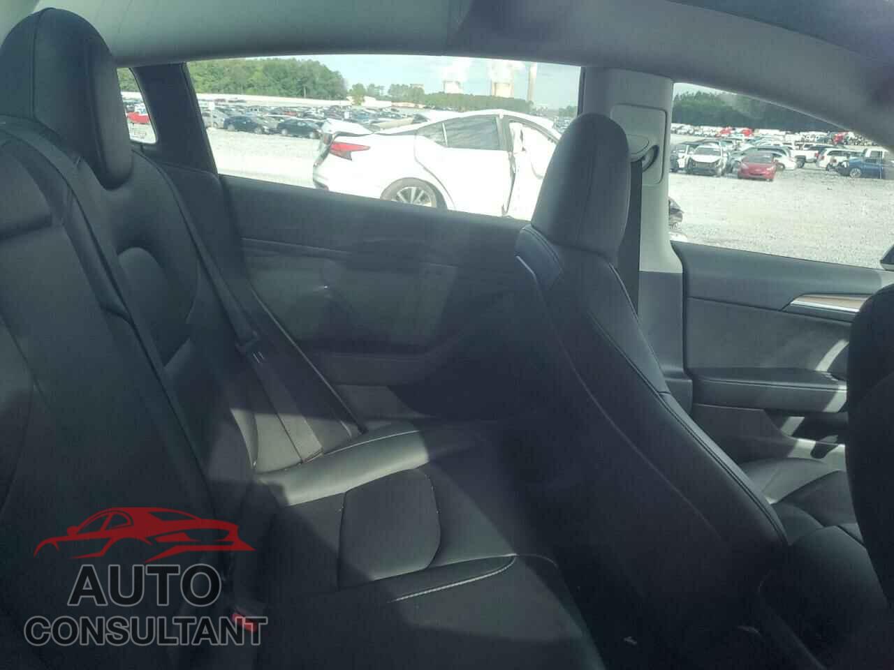 TESLA MODEL 3 2023 - 5YJ3E1EA7PF573852