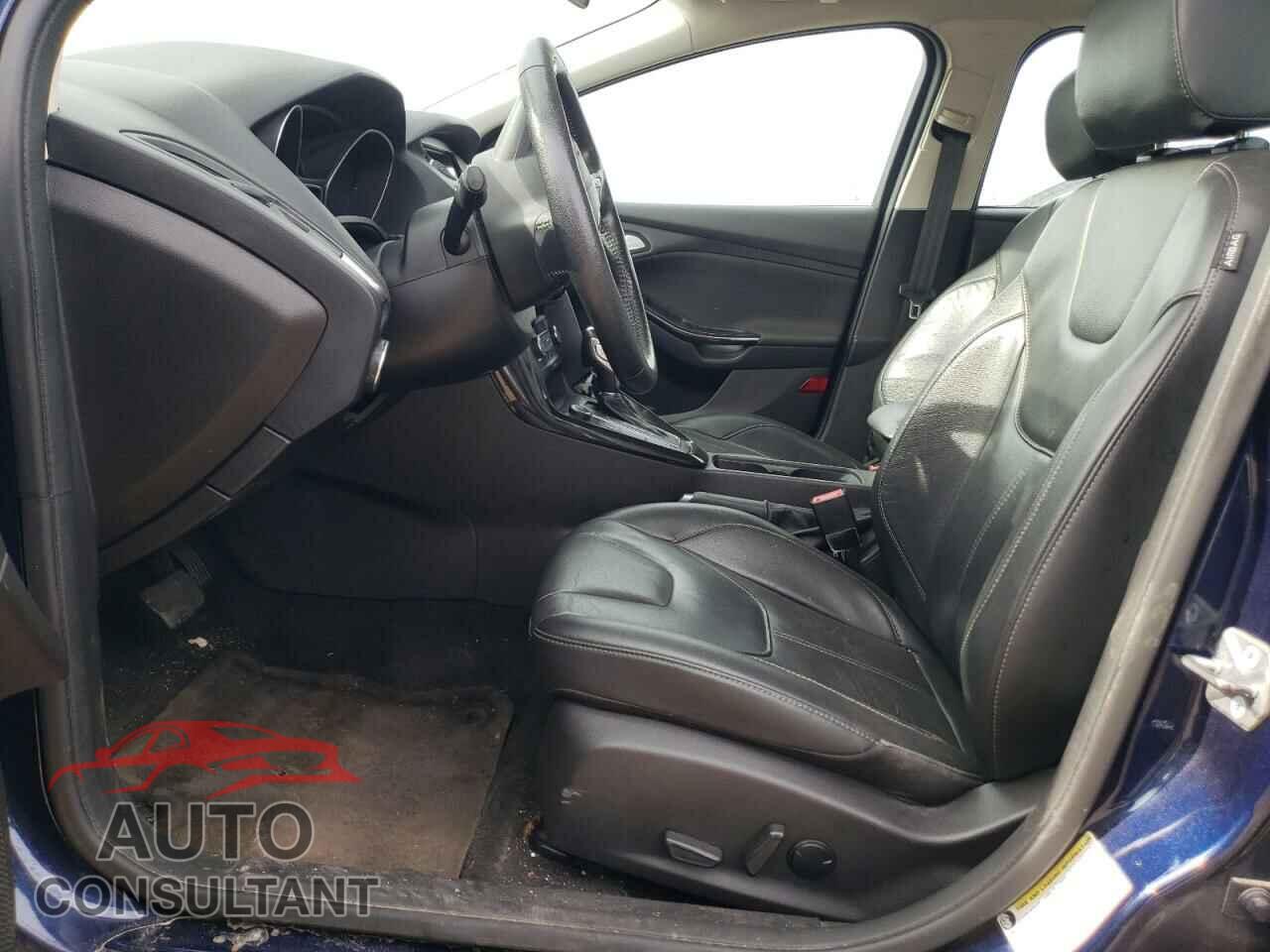 FORD FOCUS 2017 - 1FADP3N23HL279582