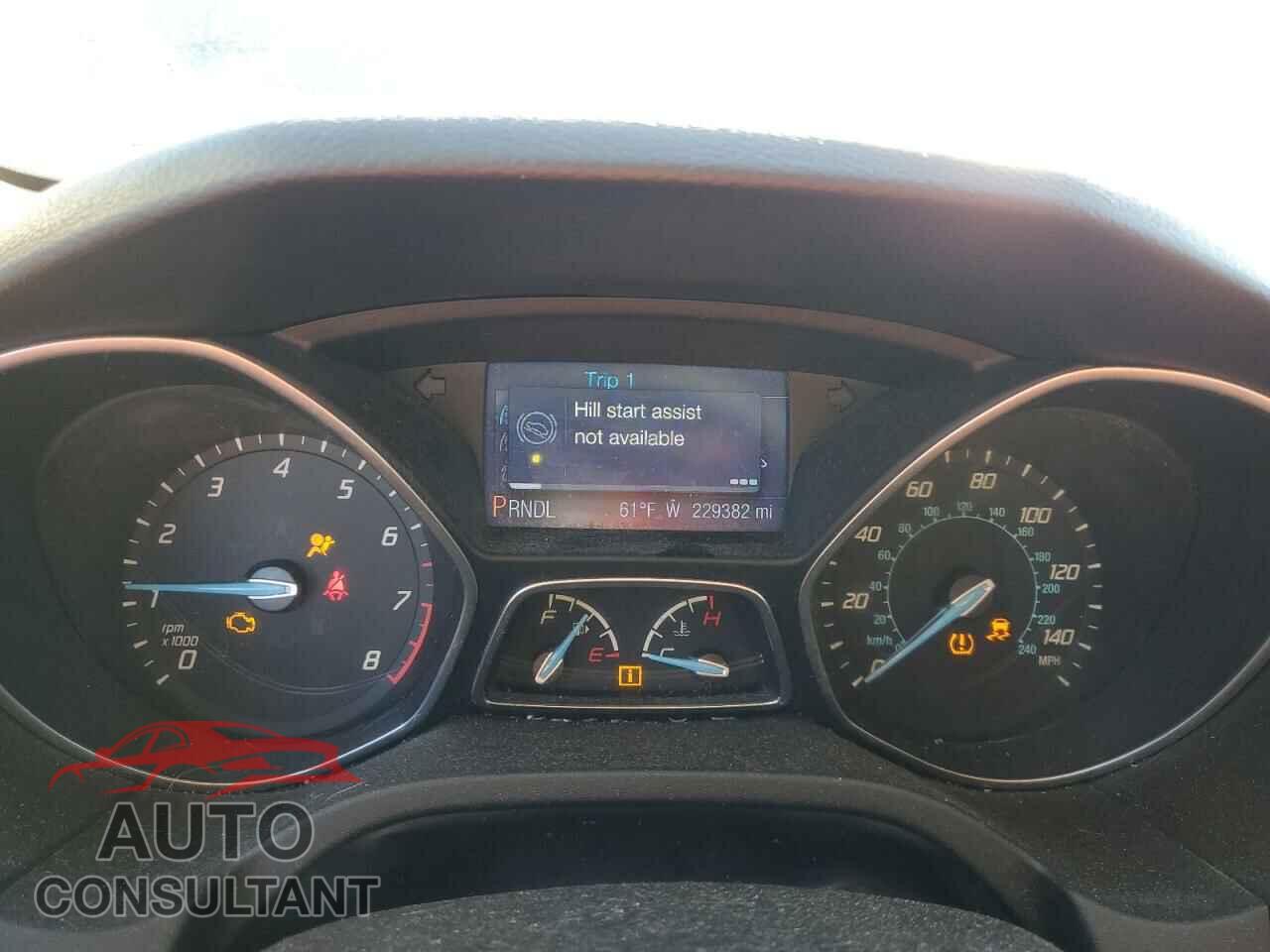 FORD FOCUS 2013 - 1FADP3F26DL376218