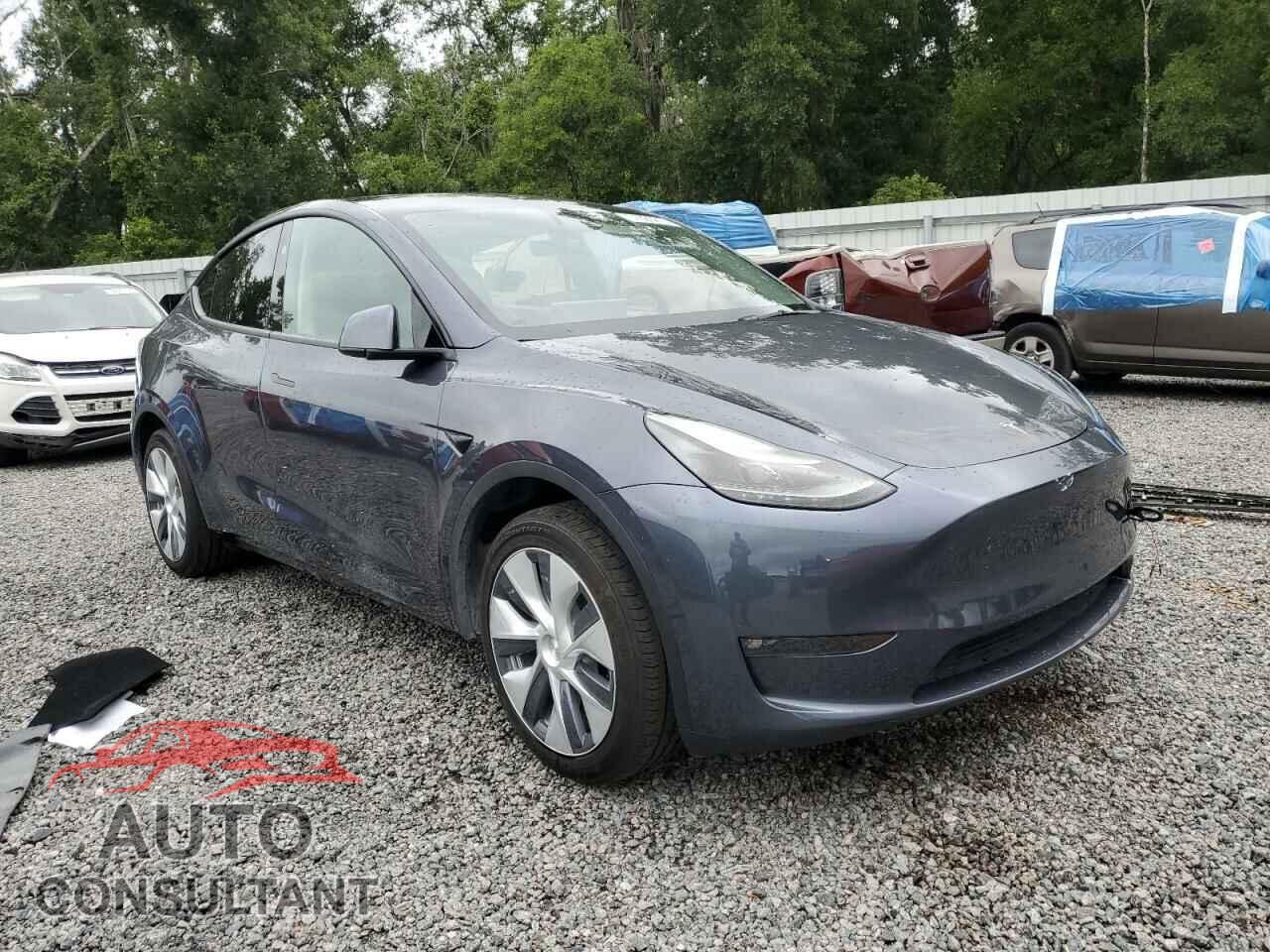 TESLA MODEL Y 2023 - 7SAYGDED1PF932000