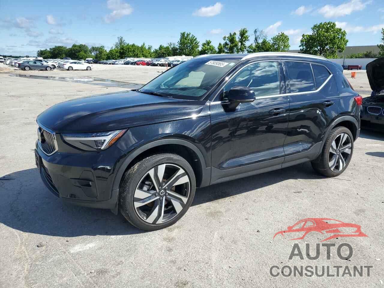 VOLVO XC40 PLUS 2024 - YV4L12UE5R2203508