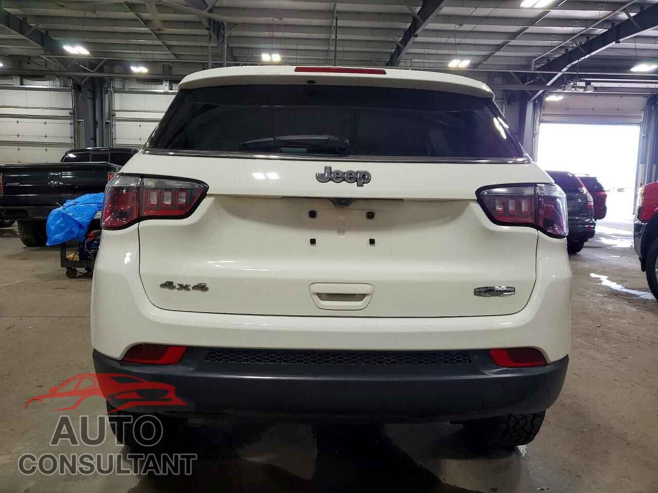 JEEP COMPASS 2017 - 3C4NJDBB2HT693404