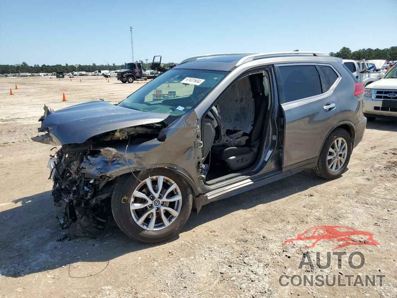 NISSAN ROGUE 2017 - 5N1AT2MV5HC732563