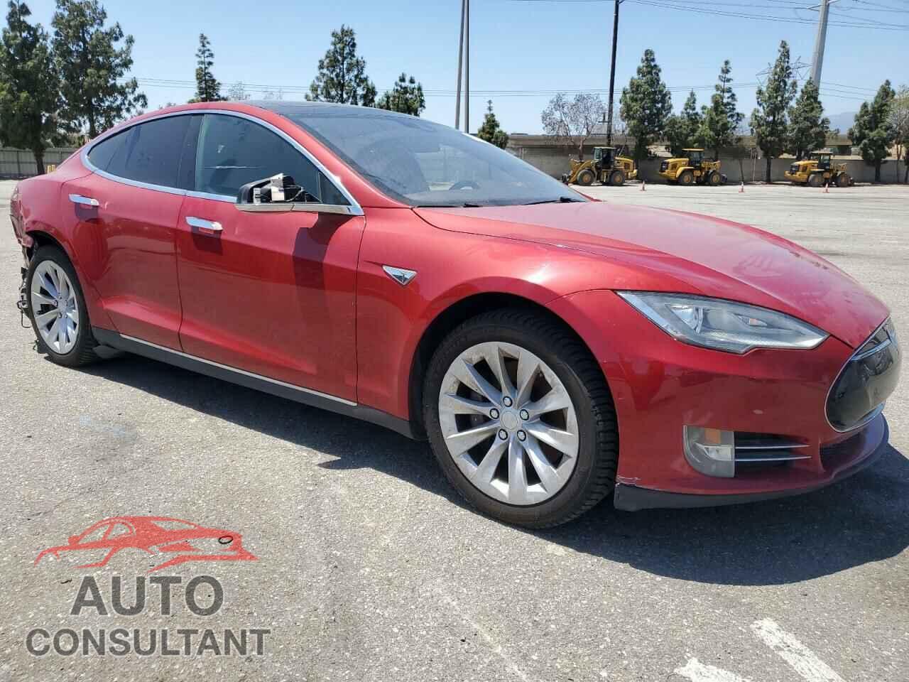 TESLA MODEL S 2015 - 5YJSA1S17FF100429