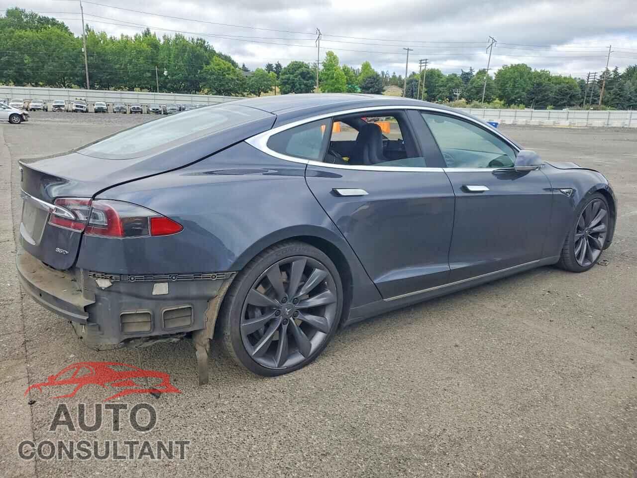 TESLA MODEL S 2015 - 5YJSA1E21FF101631