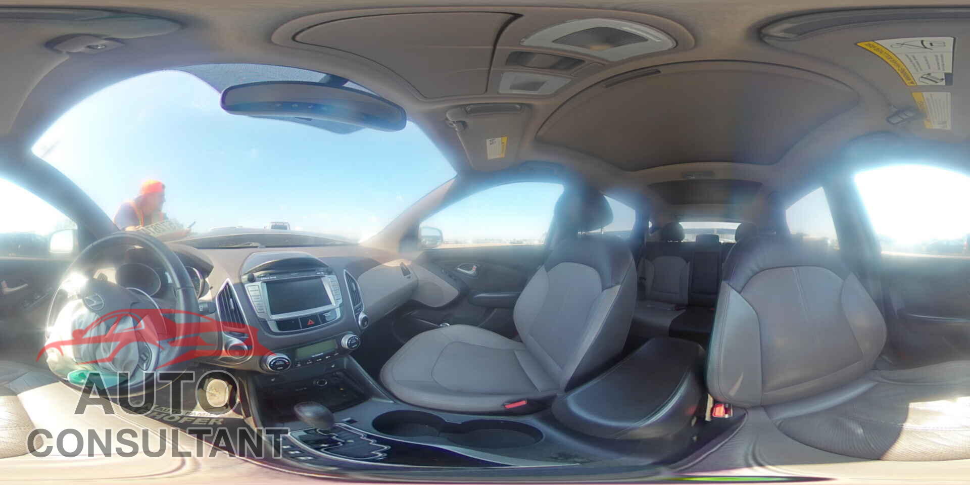 HYUNDAI TUCSON 2011 - KM8JU3ACXBU191663