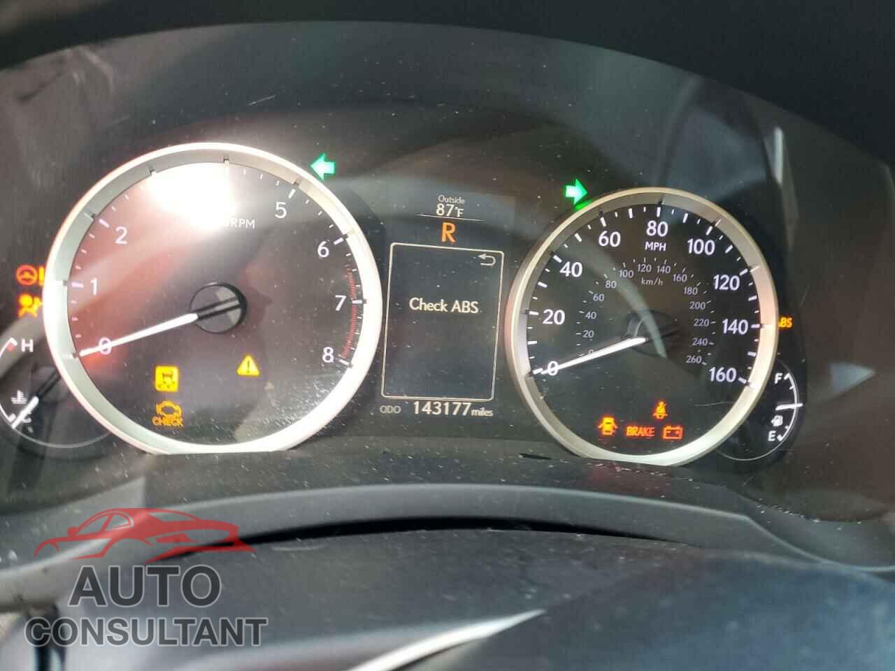 LEXUS IS 2015 - JTHBF1D27F5044936