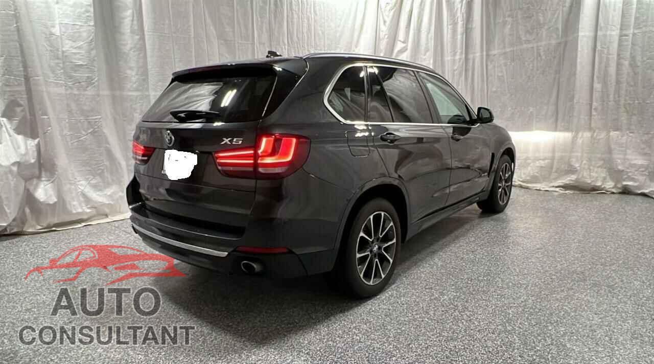 BMW X5 2017 - 5UXKR0C30H0V79957