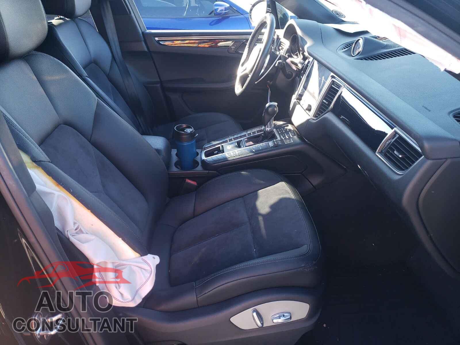 PORSCHE MACAN 2018 - WP1AA2A55JLB07471