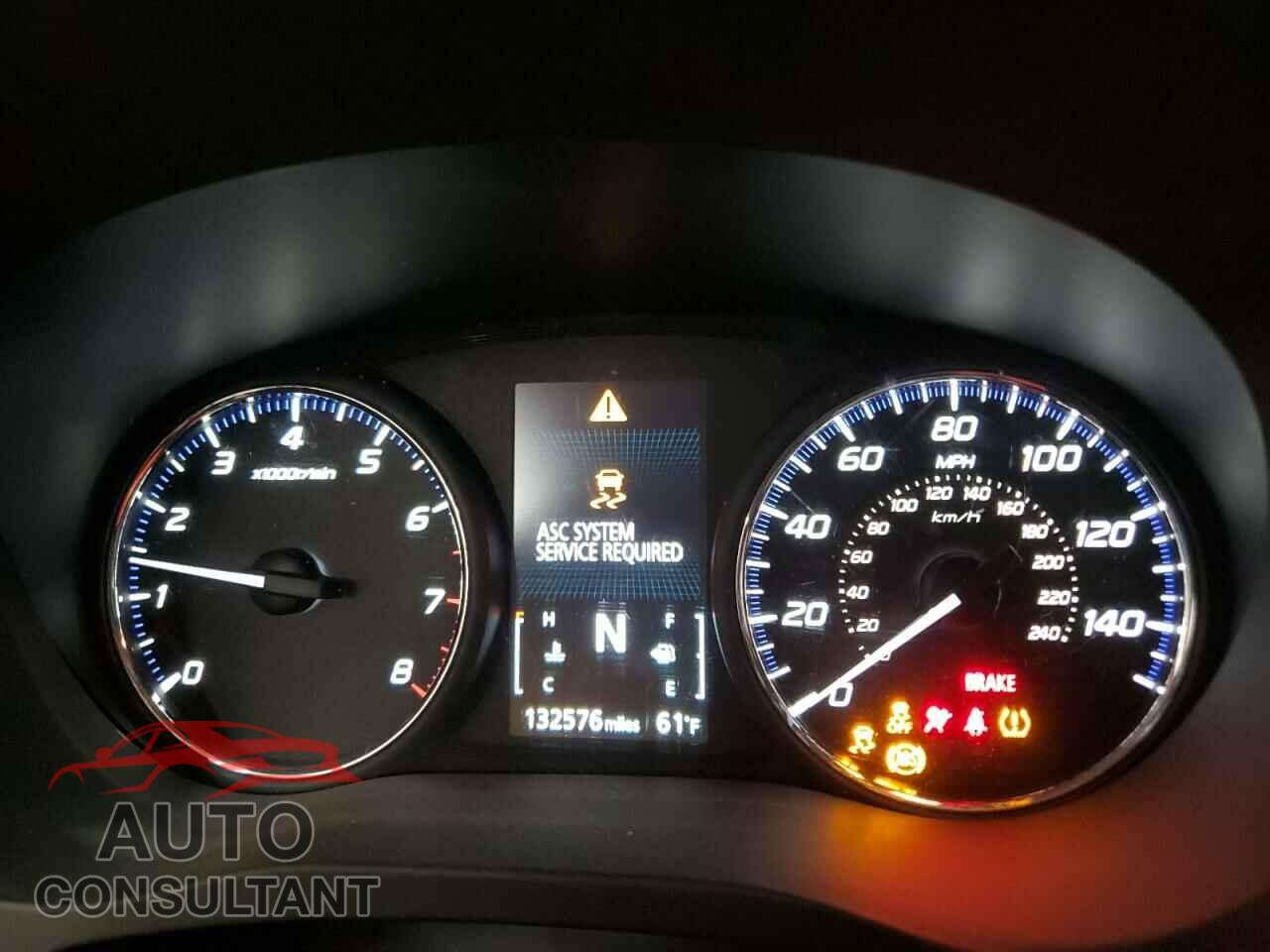 MITSUBISHI OUTLANDER 2017 - JA4AD2A38HZ042155