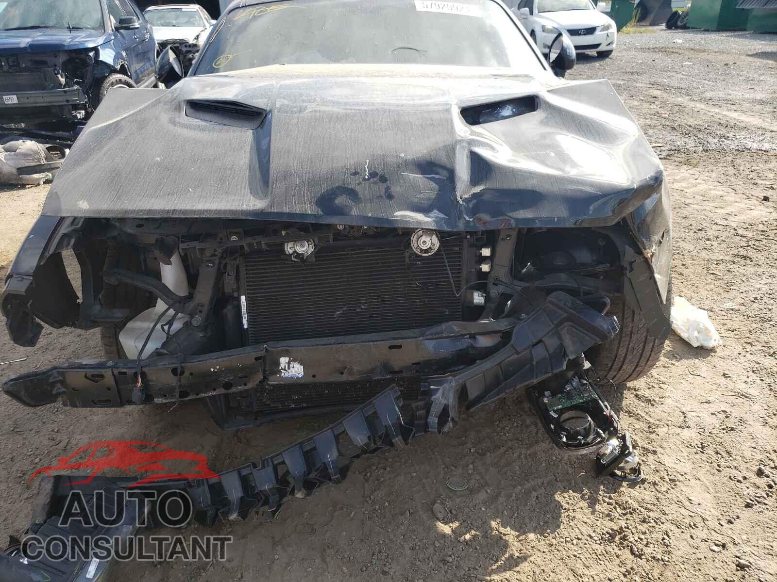 DODGE CHALLENGER 2019 - 2C3CDZAG5KH525835