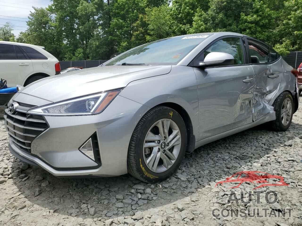 HYUNDAI ELANTRA 2020 - 5NPD84LF3LH595807