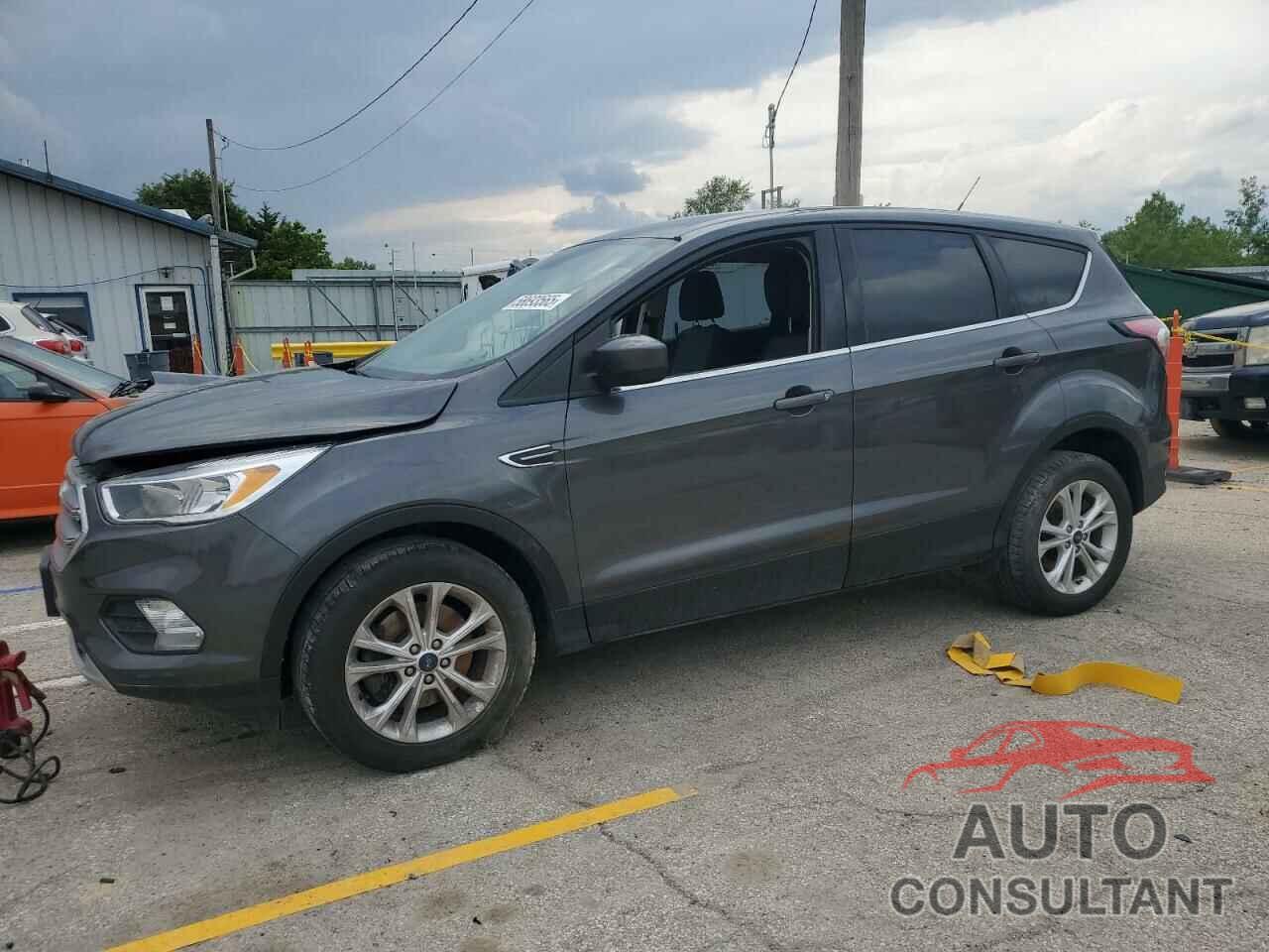 FORD ESCAPE 2017 - 1FMCU9G96HUF06264
