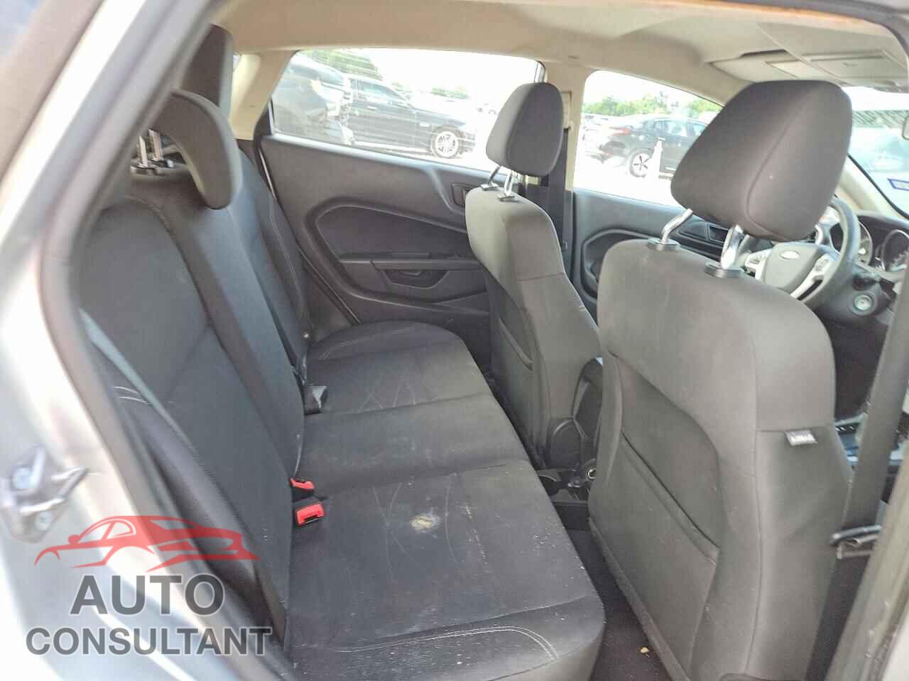 FORD FIESTA 2017 - 3FADP4EJ9HM132002