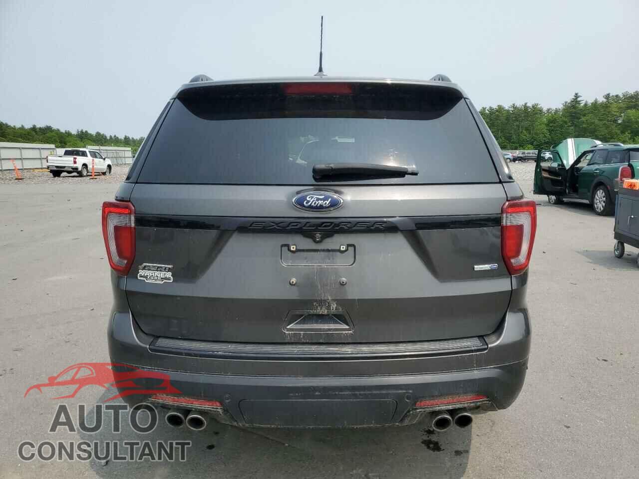 FORD EXPLORER 2018 - 1FM5K8GT7JGB73212