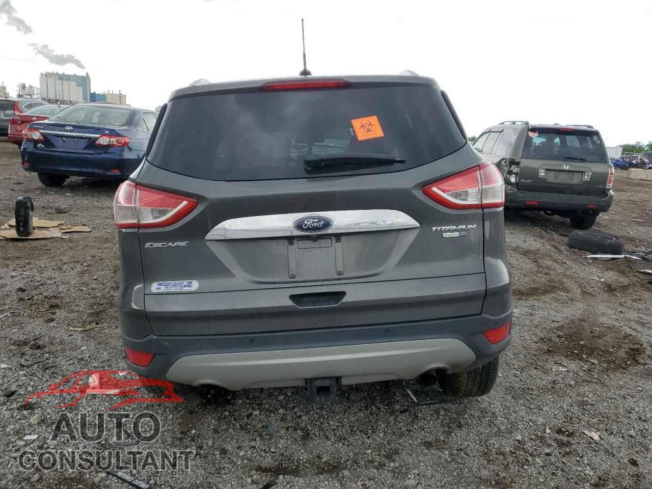 FORD ESCAPE 2015 - 1FMCU9J92FUB90335