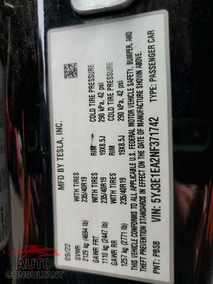 TESLA MODEL 3 2022 - 5YJ3E1EA2NF371742