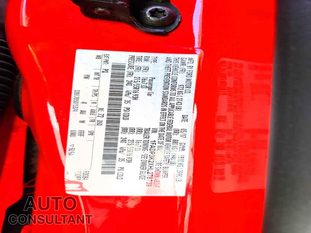 FORD FOCUS 2017 - 1FADP3K2XHL278739