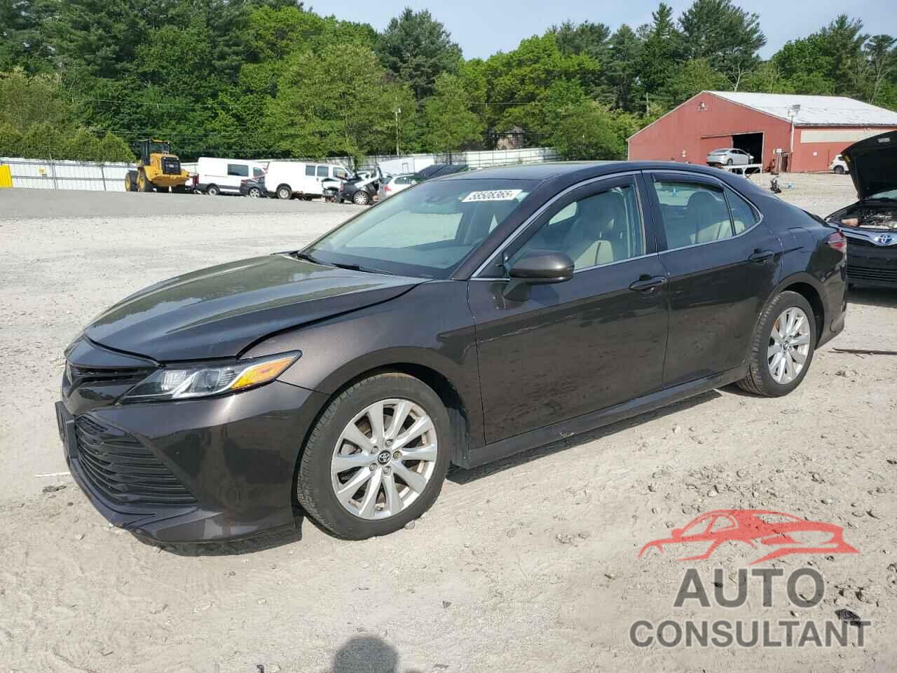 TOYOTA CAMRY 2018 - 4T1B11HK8JU528585