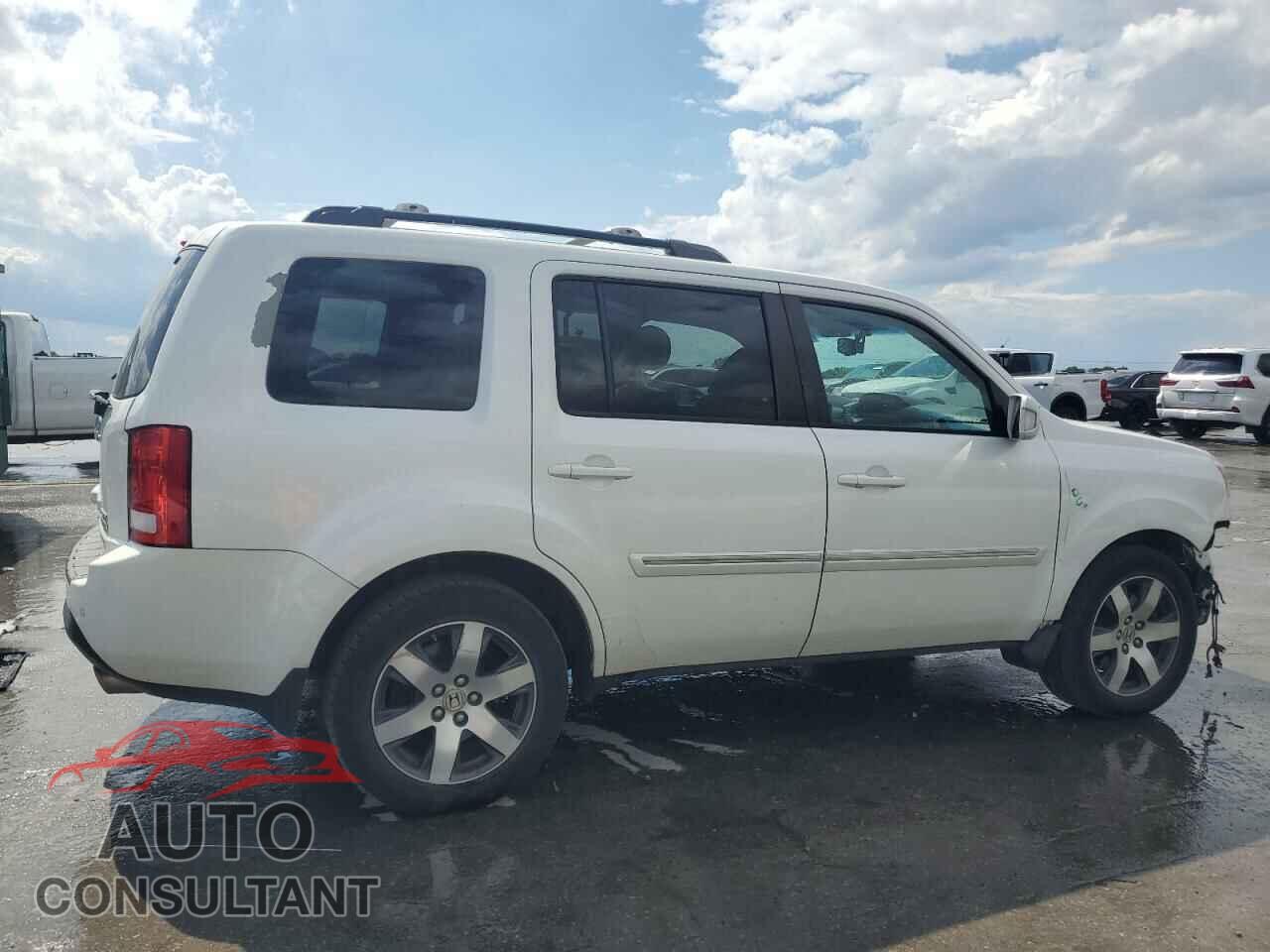 HONDA PILOT 2012 - 5FNYF4H99CB046055