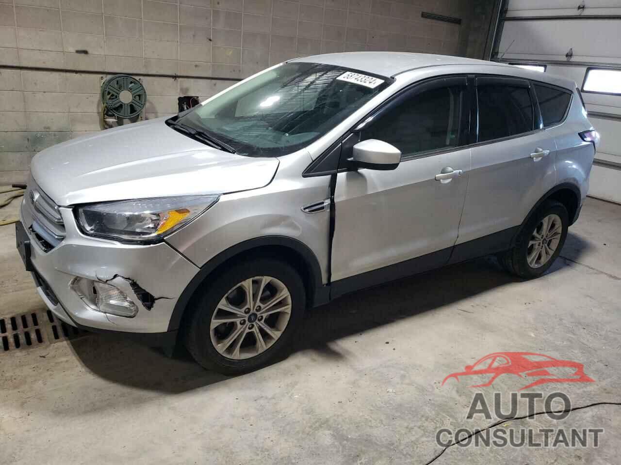 FORD ESCAPE 2017 - 1FMCU9GD2HUC30248