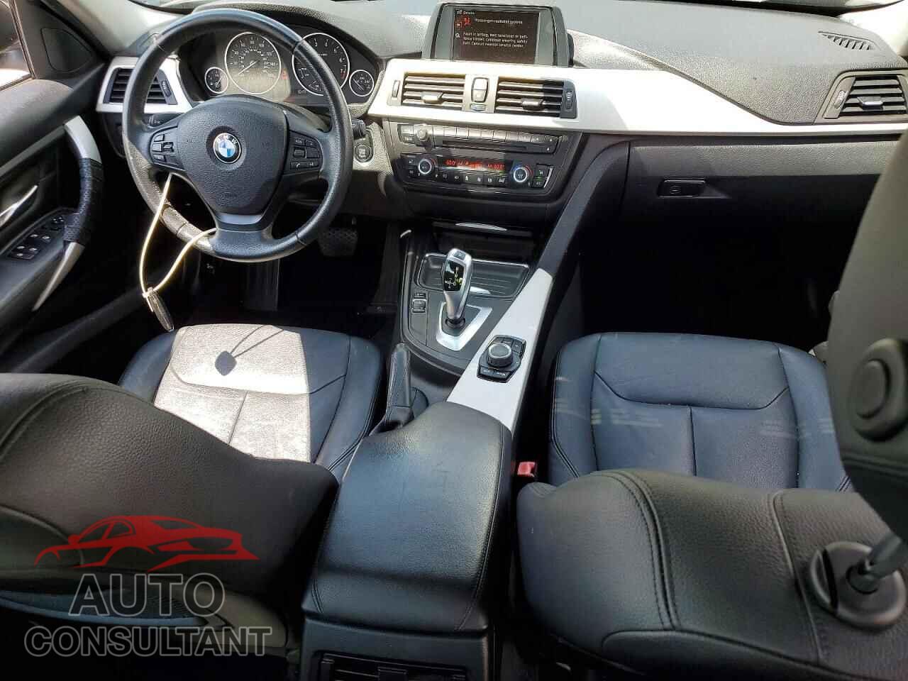 BMW 3 SERIES 2013 - WBA3B1C55DK128777