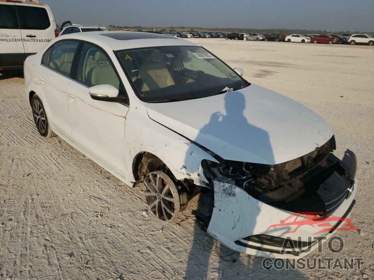 VOLKSWAGEN JETTA 2017 - 3VWDB7AJ0HM328357