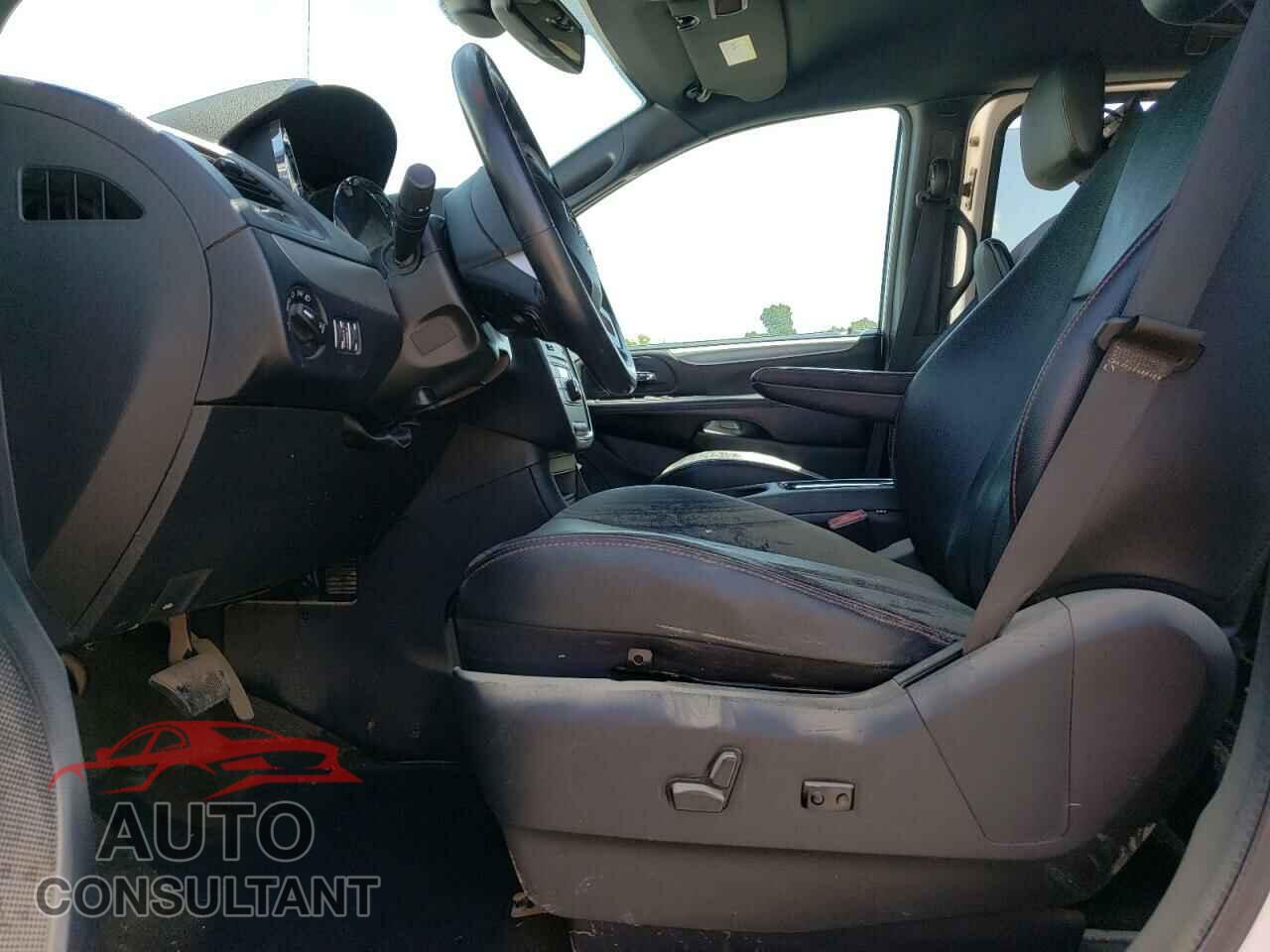 DODGE CARAVAN 2019 - 2C4RDGEG3KR663193