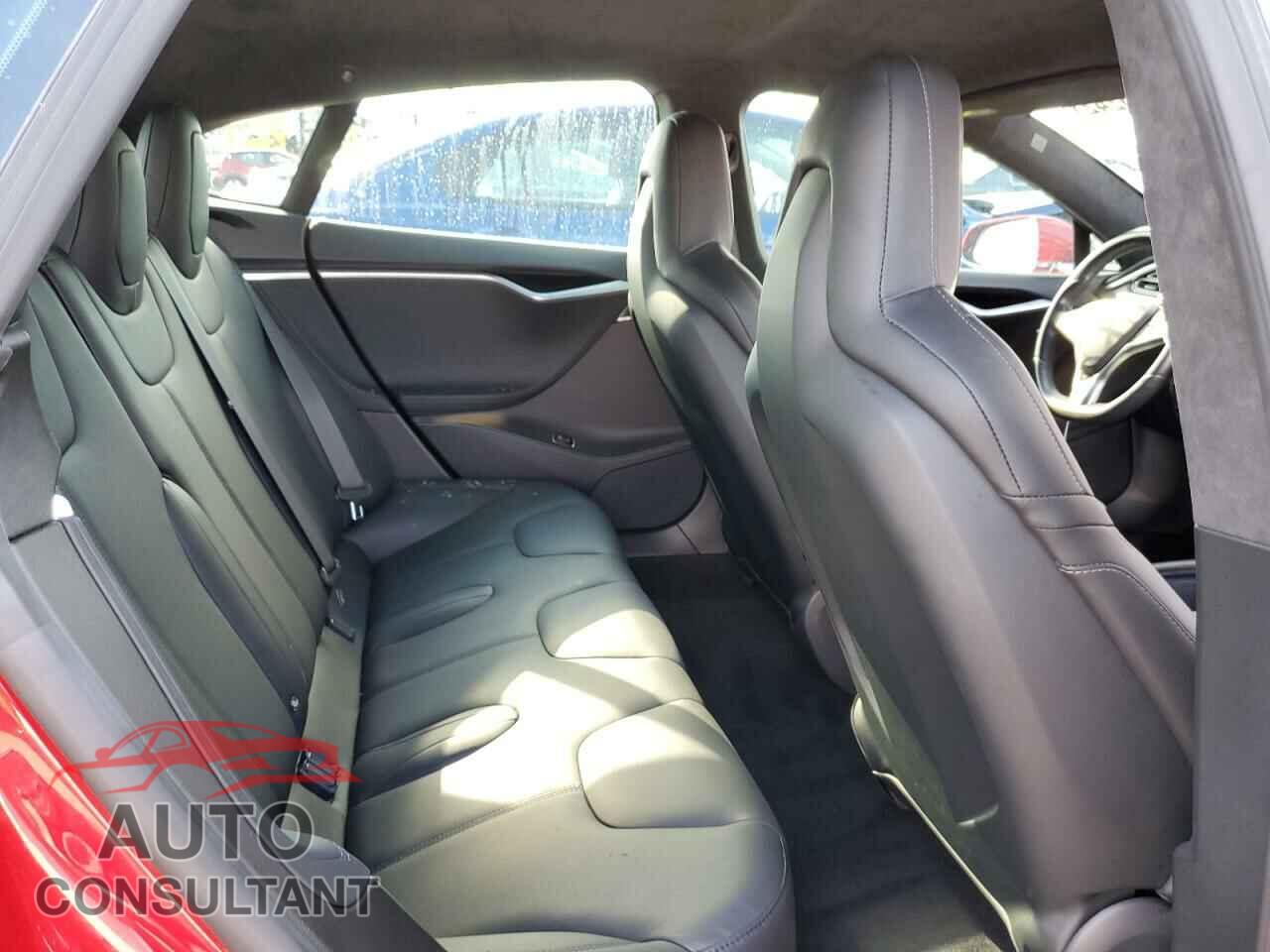 TESLA MODEL S 2016 - 5YJSA1E18GF148681