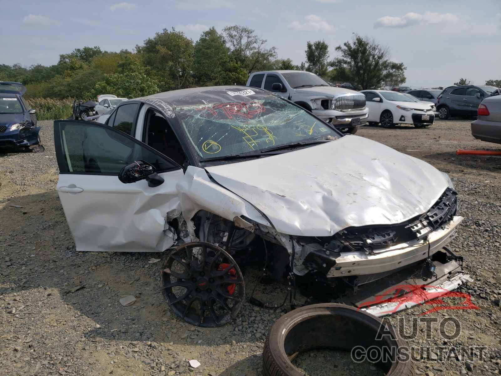 TOYOTA CAMRY 2021 - 4T1KZ1AK6MU053770