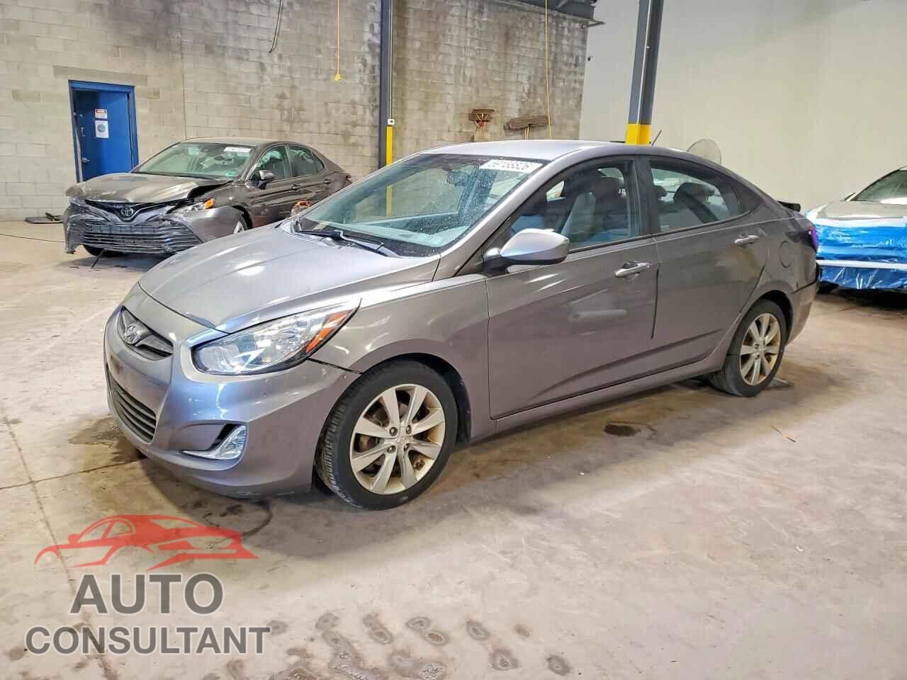 HYUNDAI ACCENT 2013 - KMHCU4AE8DU489745