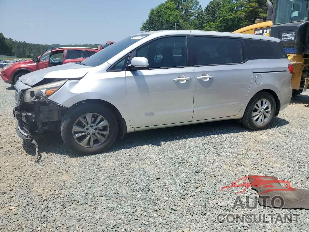 KIA SEDONA 2015 - KNDMA5C18F6049047