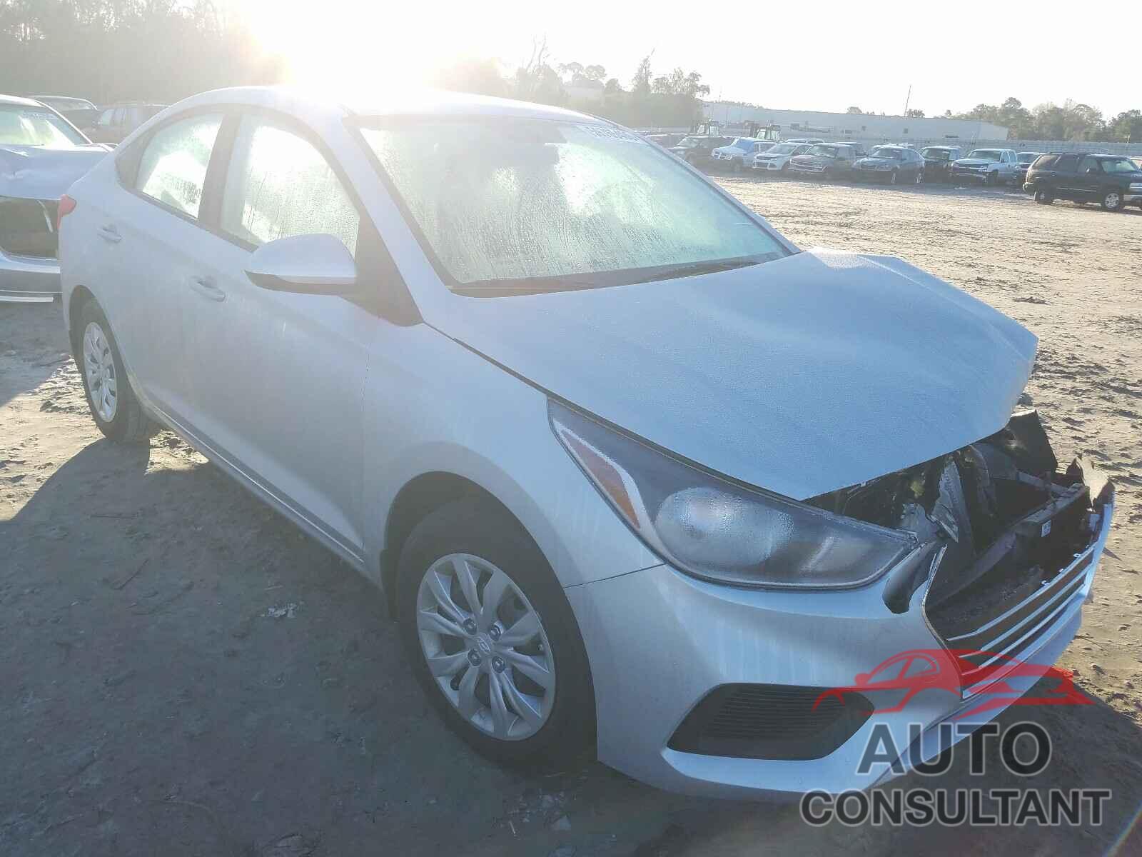HYUNDAI ACCENT 2021 - 3KPC24A68ME132065
