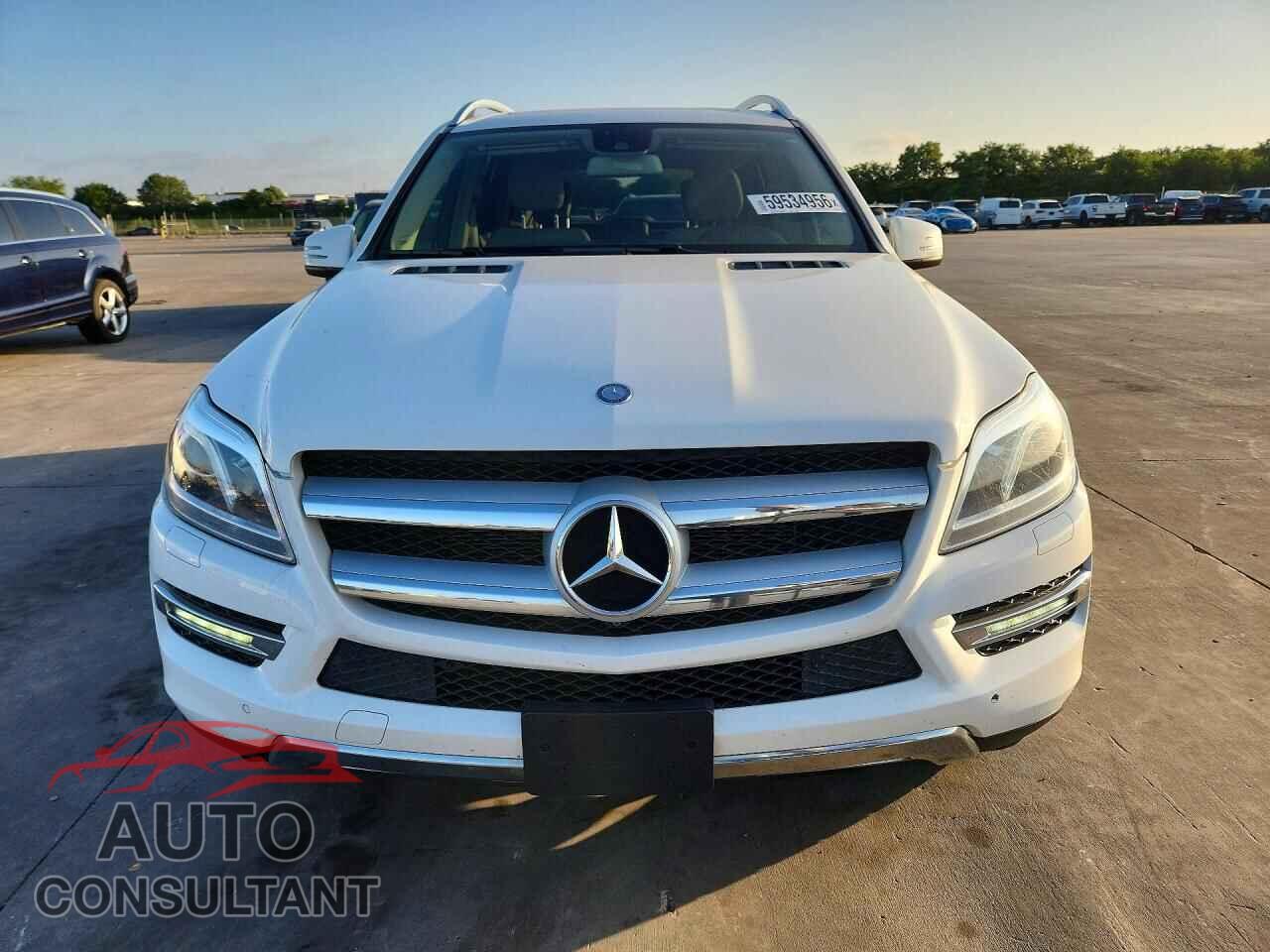 MERCEDES-BENZ GL-CLASS 2015 - 4JGDF6EE4FA533751
