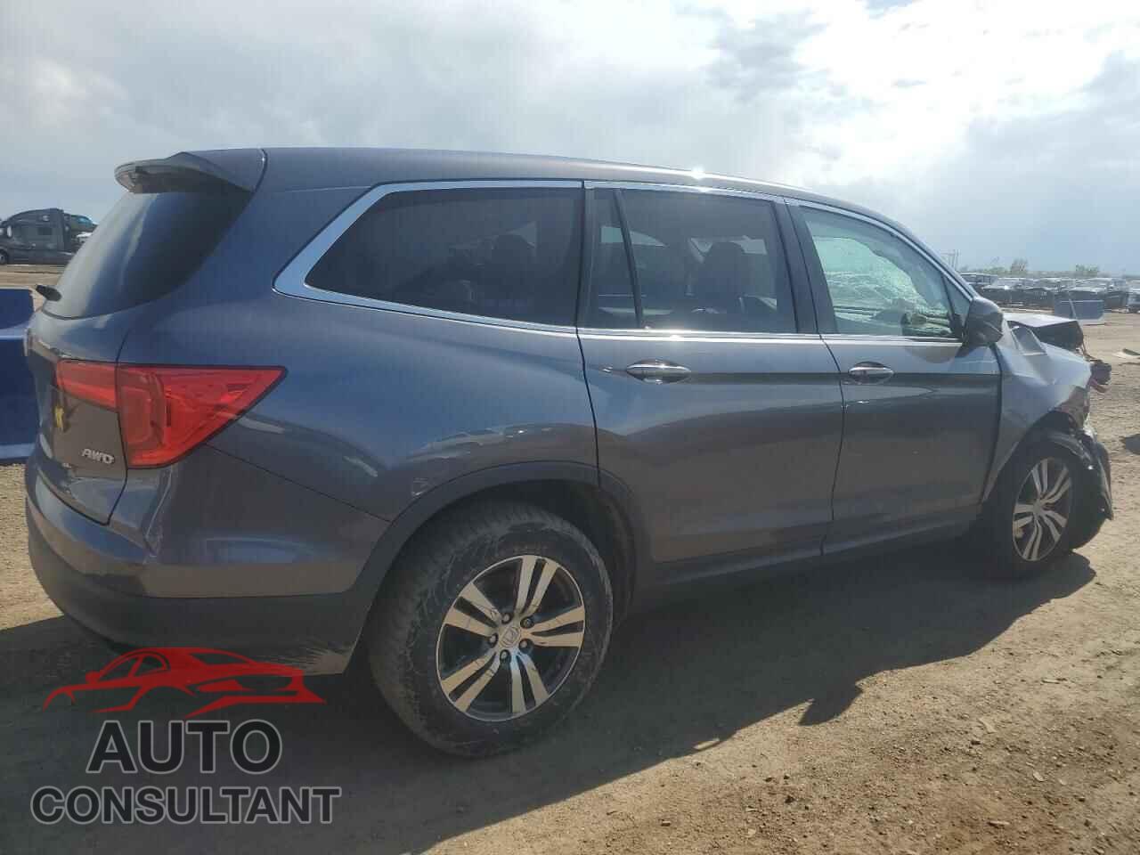HONDA PILOT 2017 - 5FNYF6H30HB022015