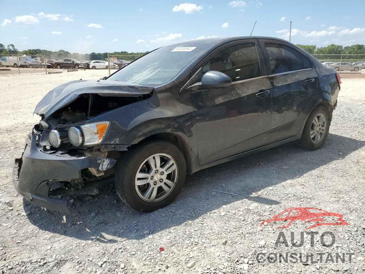 CHEVROLET SONIC 2015 - 1G1JC5SH5F4207425