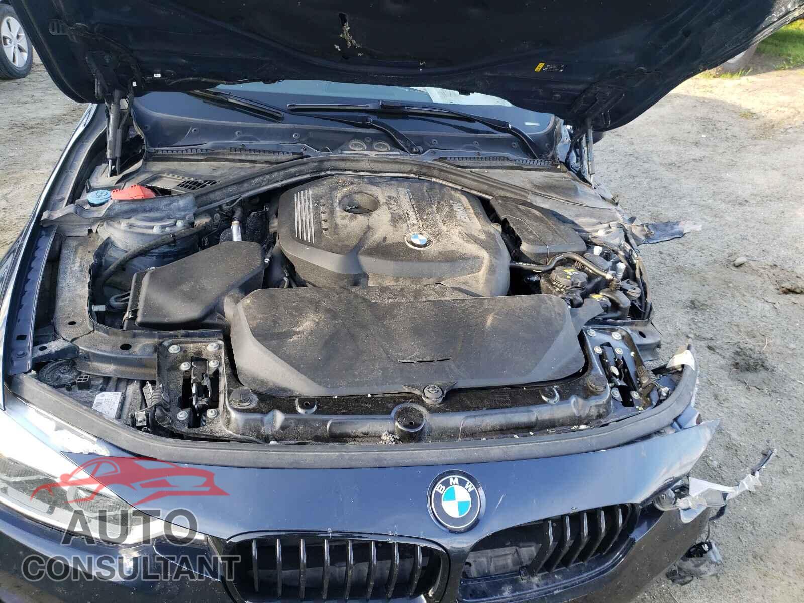 BMW 3 SERIES 2017 - WBA8D9C3XHA011964