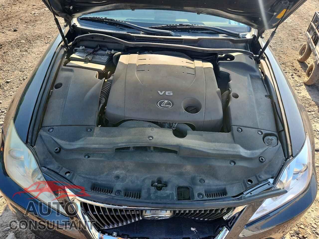 LEXUS IS 2011 - JTHCF5C24B5052726