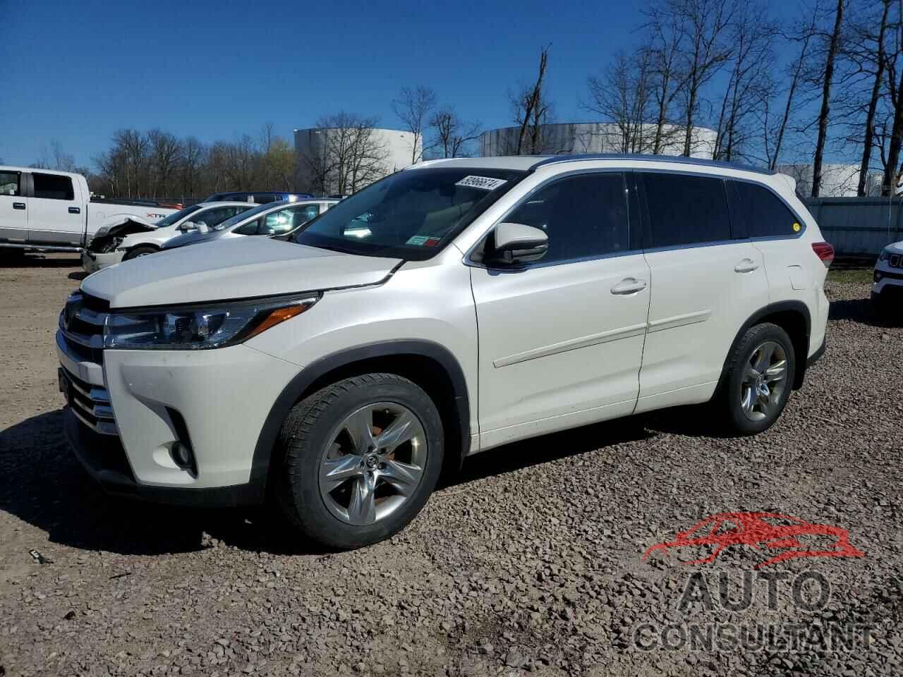 TOYOTA HIGHLANDER 2018 - 5TDDZRFH0JS880821