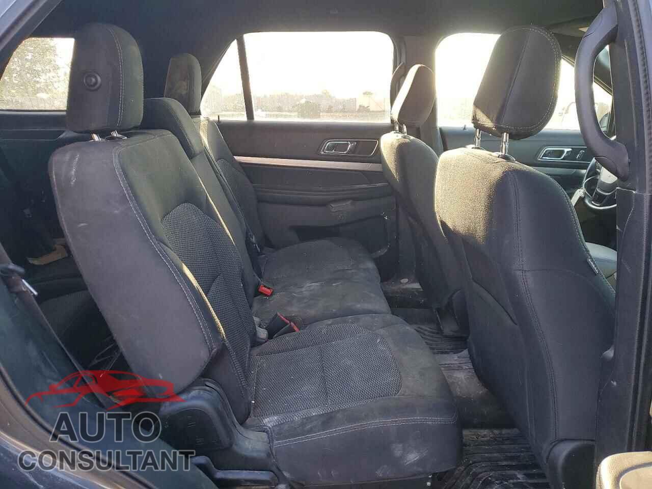FORD EXPLORER 2018 - 1FM5K8DH8JGB60159