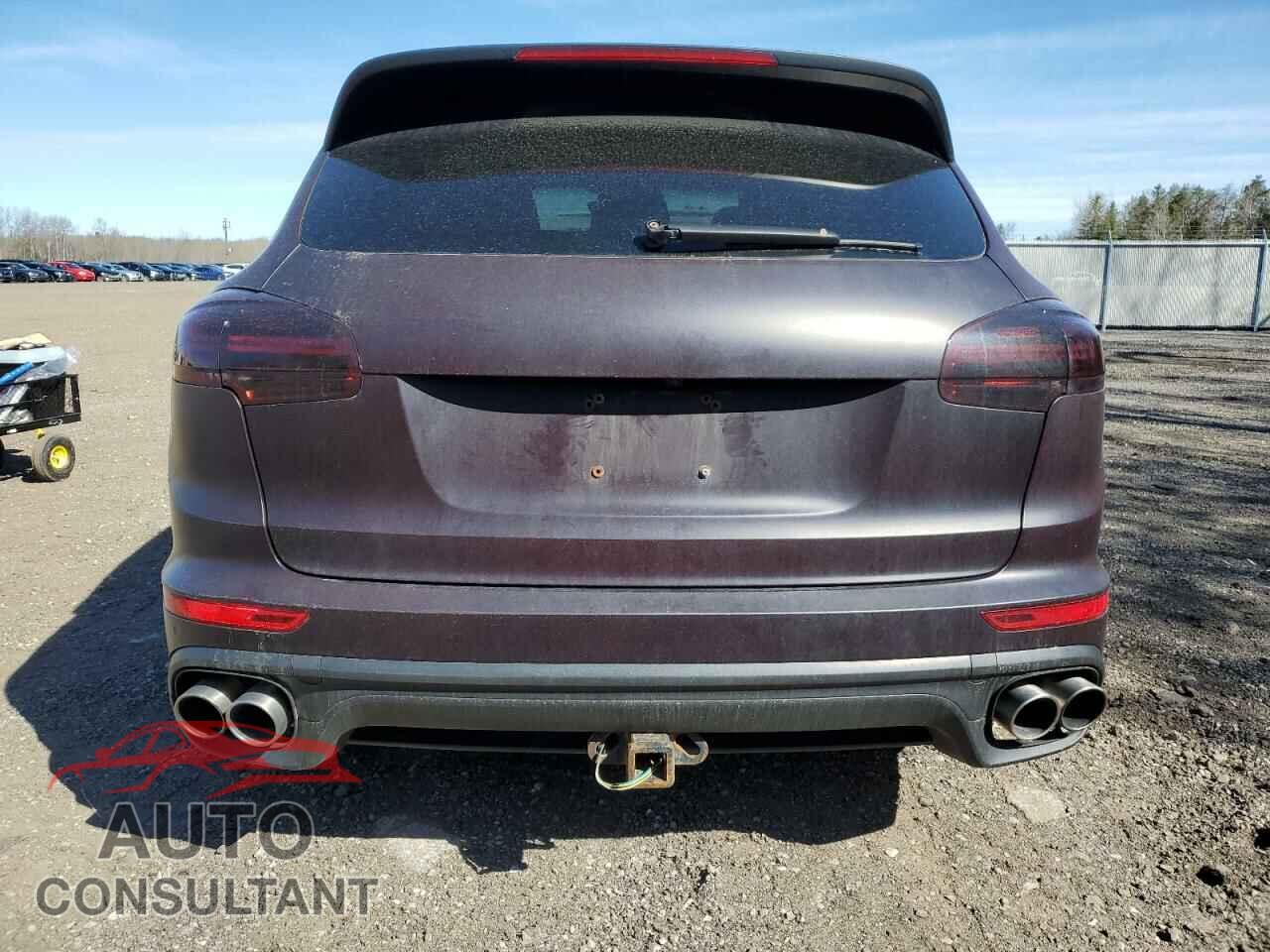 PORSCHE CAYENNE 2016 - WP1AE2A2XGLA59131