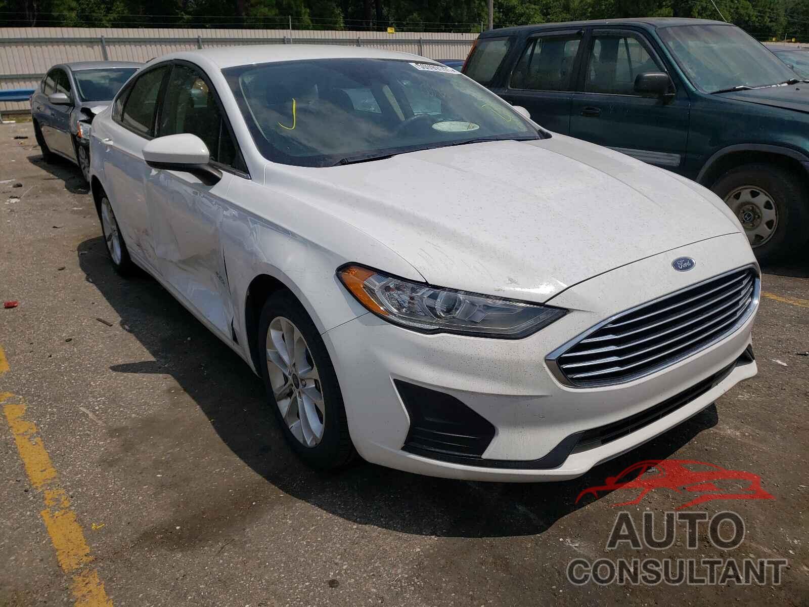 FORD FUSION 2019 - 3FA6P0LU3KR240950