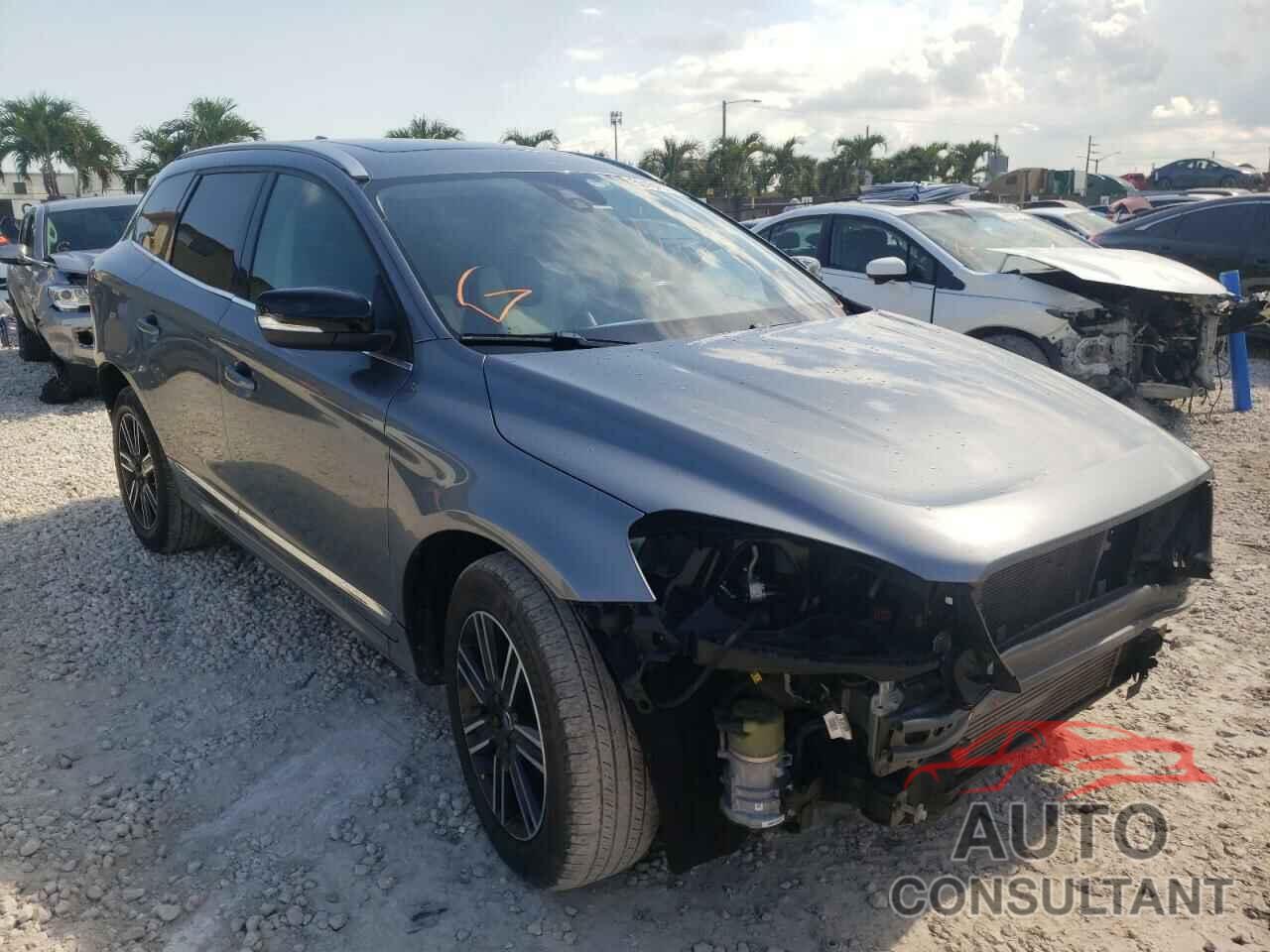 VOLVO XC60 2017 - YV440MDR1H2120386