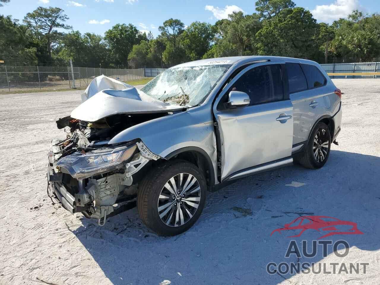 MITSUBISHI OUTLANDER 2019 - JA4AD3A39KZ035163