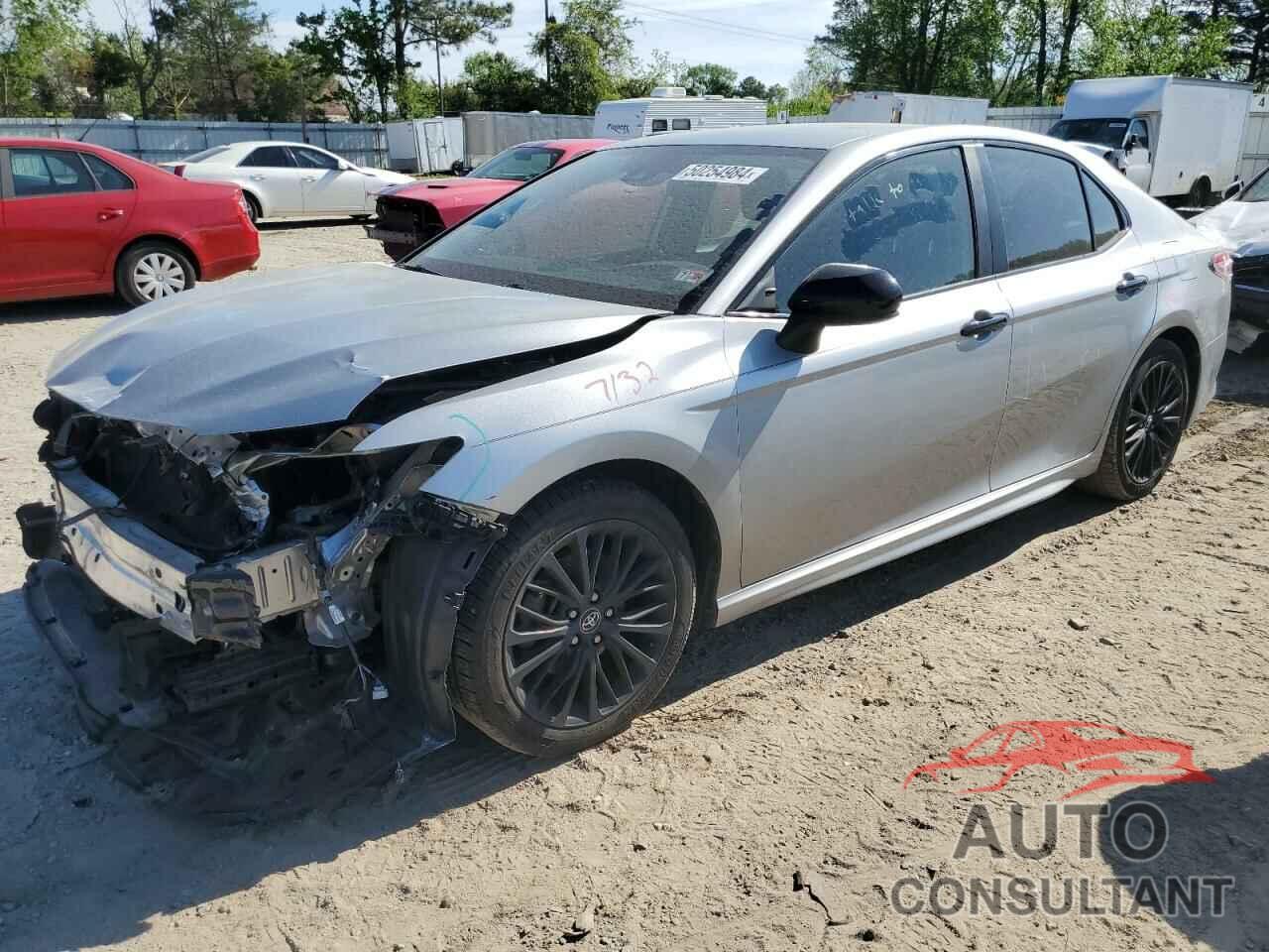 TOYOTA CAMRY 2020 - 4T1G11AK1LU311527