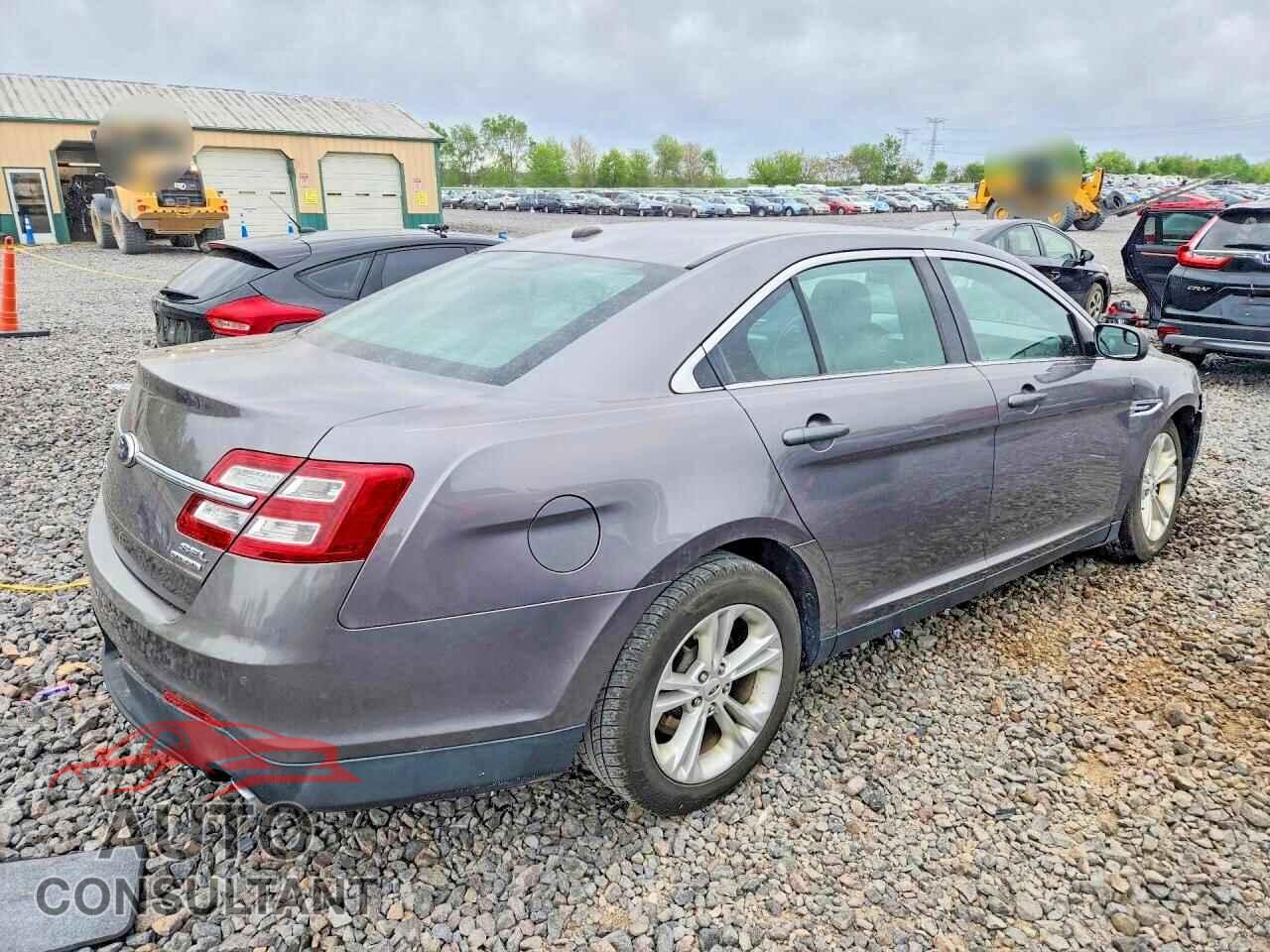 FORD TAURUS 2013 - 1FAHP2E89DG166237