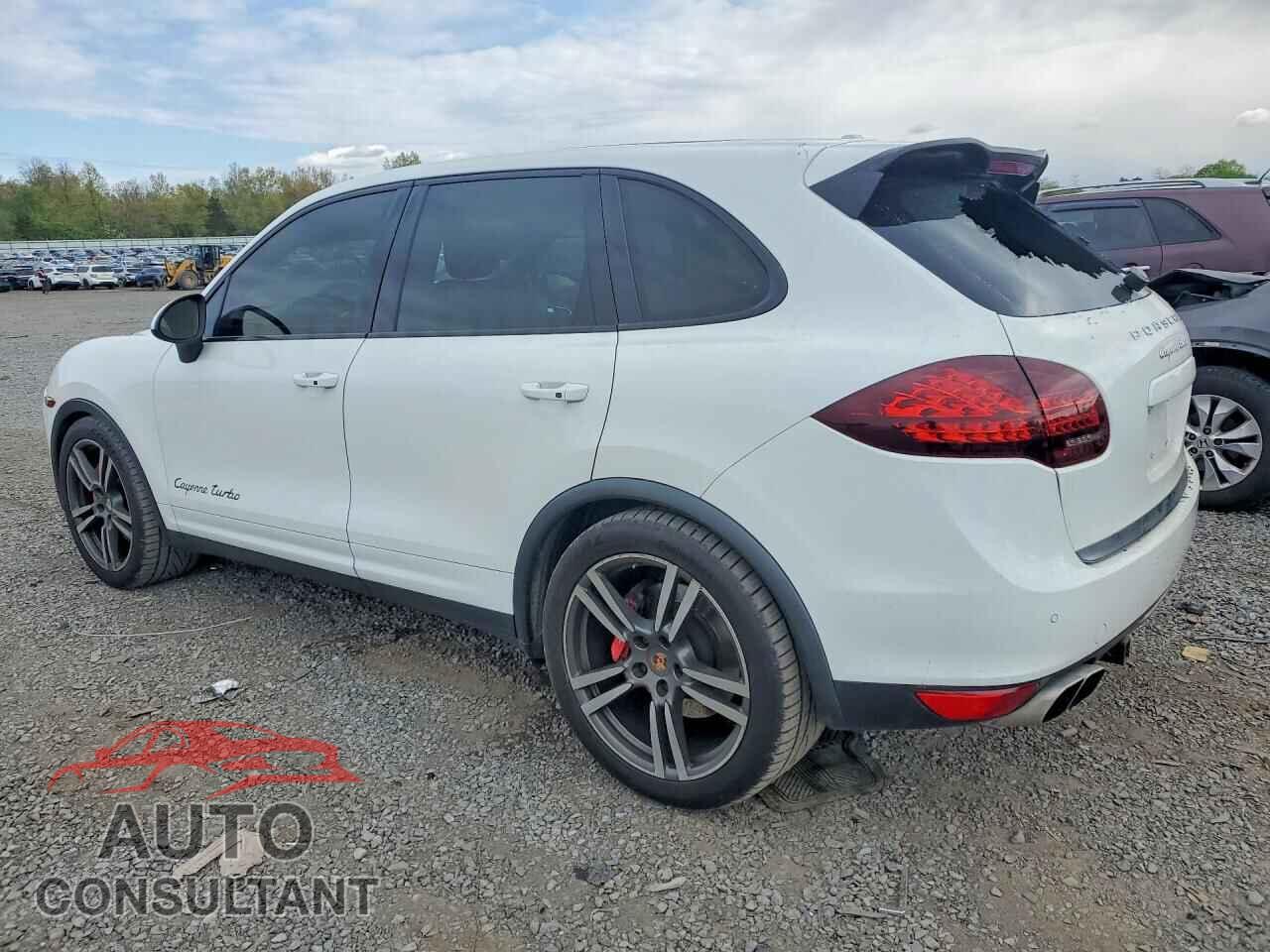 PORSCHE CAYENNE 2012 - WP1AC2A25CLA84695
