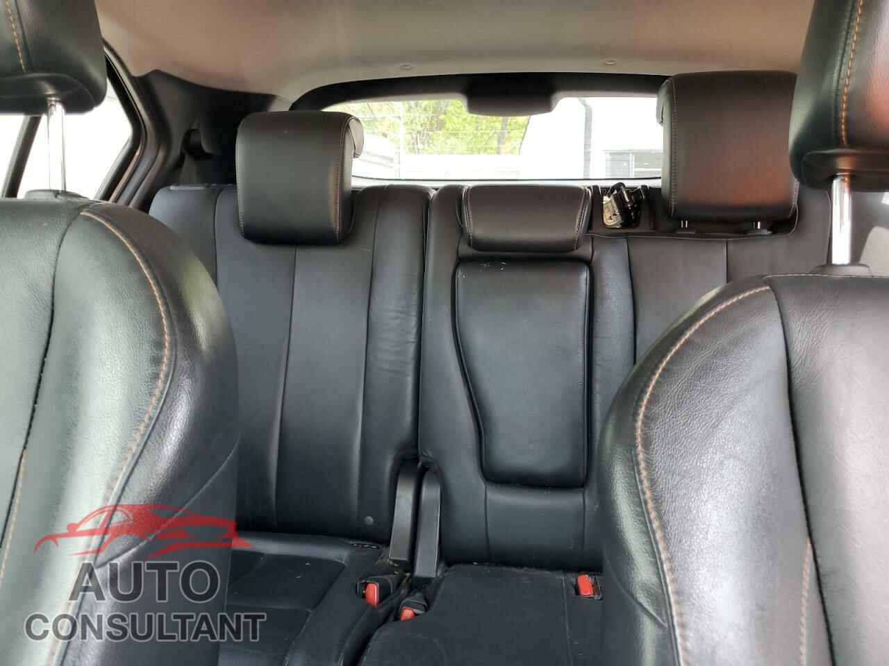 MITSUBISHI ECLIPSE 2018 - JA4AT5AA4JZ043652