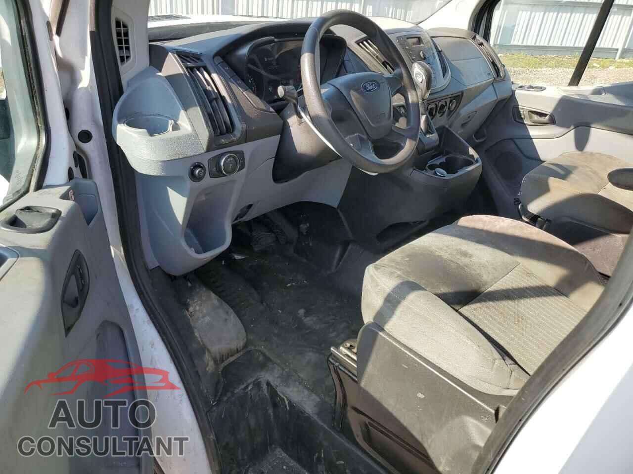 FORD TRANSIT 2019 - 1FTYR2CM4KKA58378
