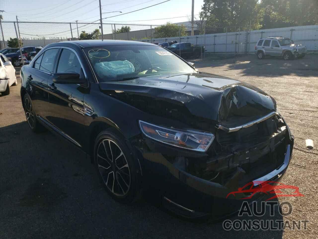 FORD TAURUS 2018 - 1FAHP2H8XJG136526